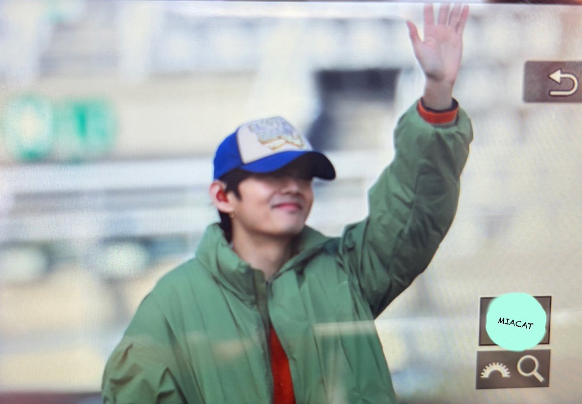 Pre) 260412 #BTS WORLD TOUR ARIRANG 고양 Day3
오랜만이네 💜
정말 조아ㅏㅏ ㅠㅠㅠㅠ 

#김태형 #태형 #뷔 
#BTS_ARİRANG_Goyang_D3