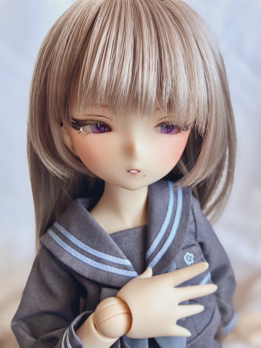 古宵ちゃんのアイを新しくしたり（するためにヘッド裏をヒイコラカスタムしたり）前髪をすこーしだけカットしたりした！
アイがラメでキラキラで綺麗〜ルナユニコーンという名前だけあって宇宙みたい🦄
ありがとうございました！

👀 #ちょりすアイ