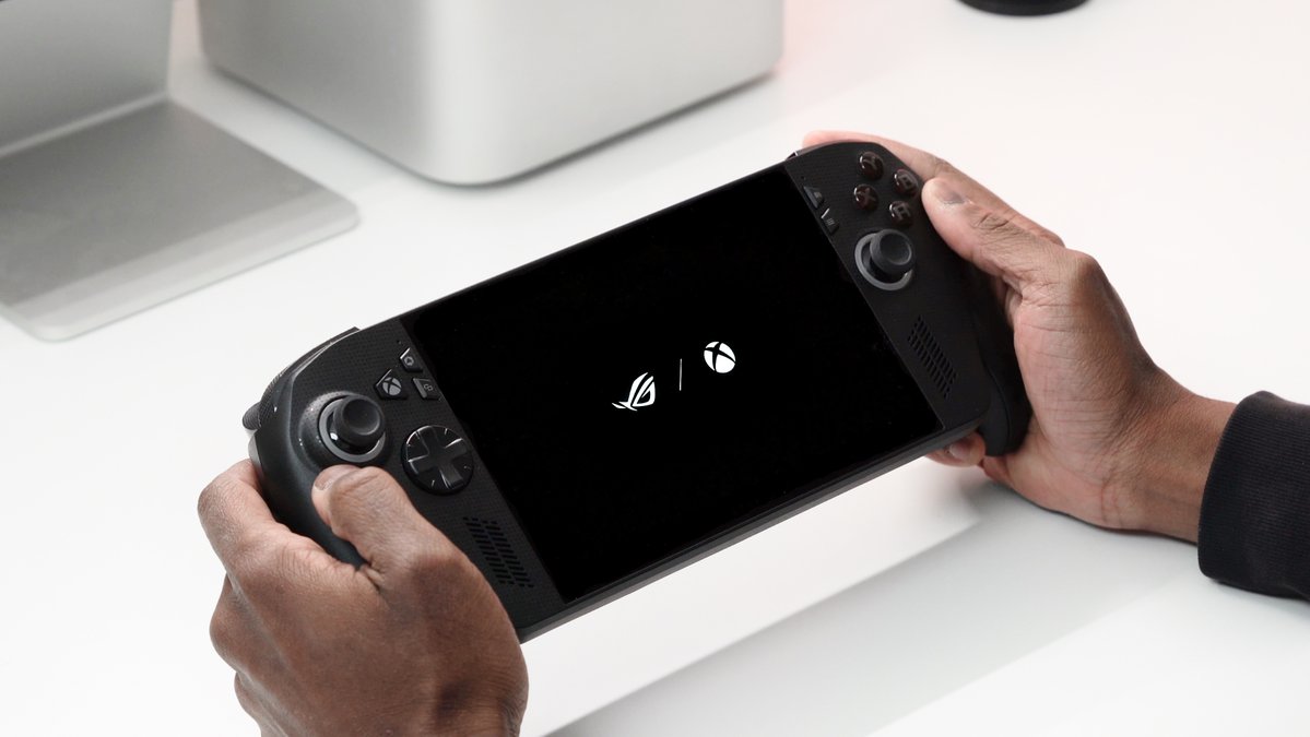 Monsieur Pixel tweet media