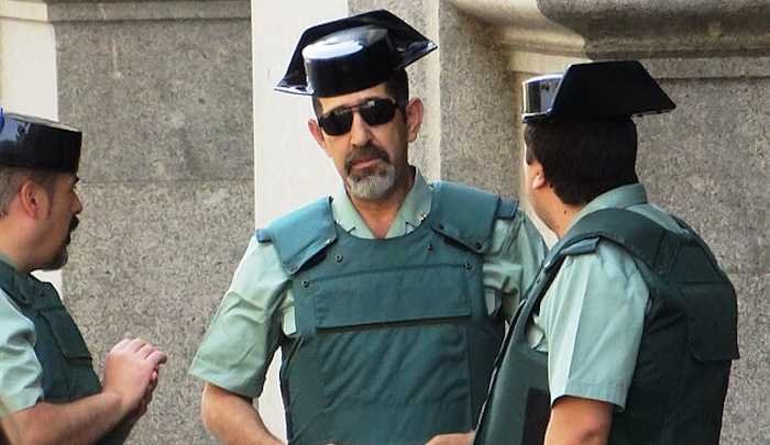 Dolly_World tweet media