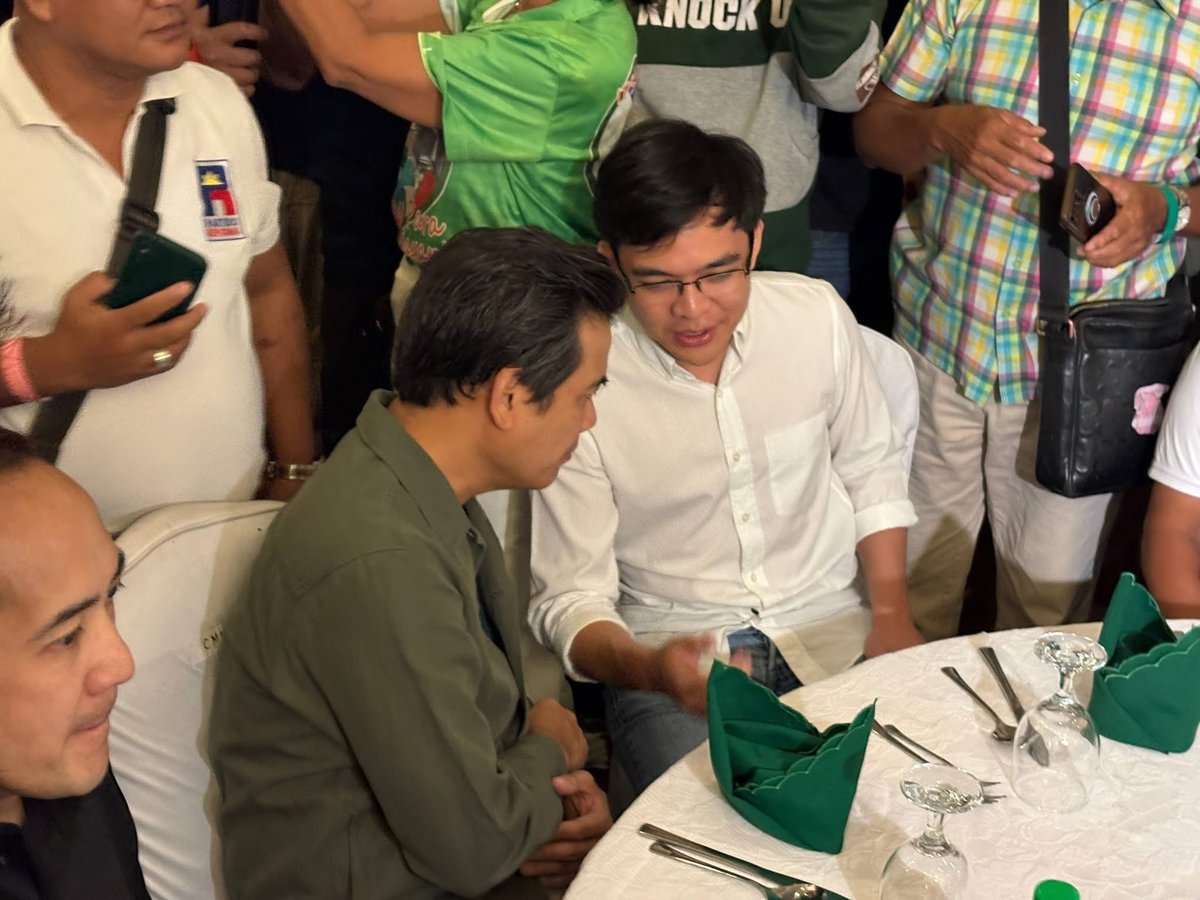 UNBOWED ✨ tweet media