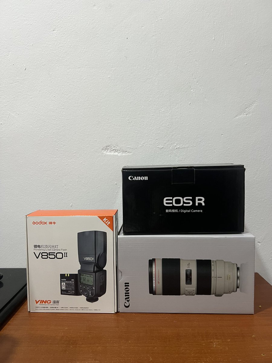 The 50mm photographer tweet media