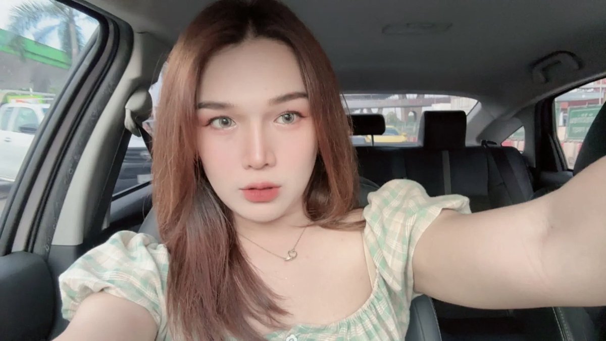 ทักมาถามอยากรู้อะไรนะ🤨 tweet media