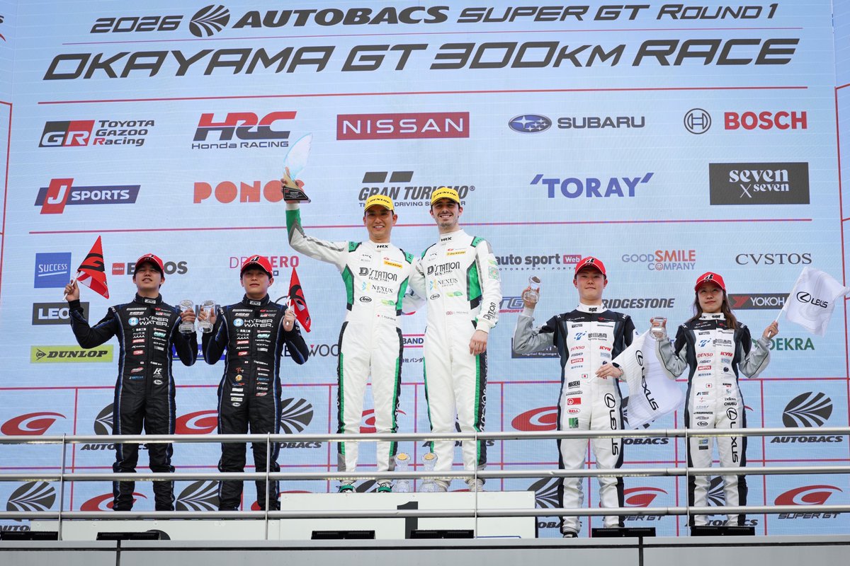 dstation_racing's tweet image. WINNER!!🏆

#SUPERGT 第1戦岡山は決勝レースが行われ
D'station Vantage GT3はトップを譲らず
ポール・トゥ・ウイン🏁
見事開幕戦で優勝を飾りました！✨️

たくさんのご声援ありがとうございました！

#DstationRacing｜#AstonMartin｜#Vantage