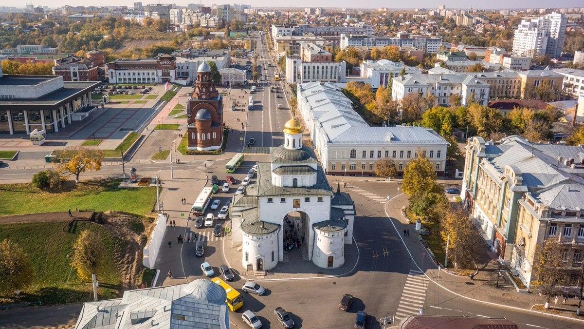 Болт tweet media