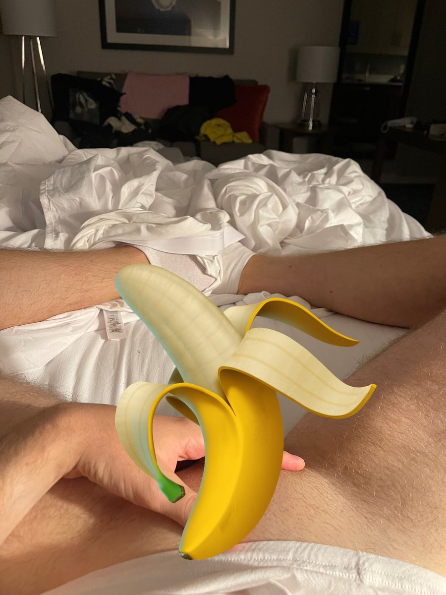 KentuckyQueer's tweet photo. Who wants a full version? Dm😌 https://t.co/xmE0LBPAzj