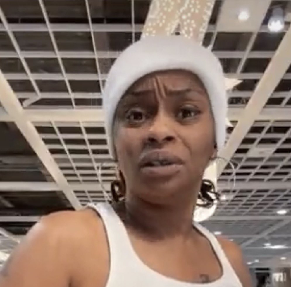 folklore tweet media