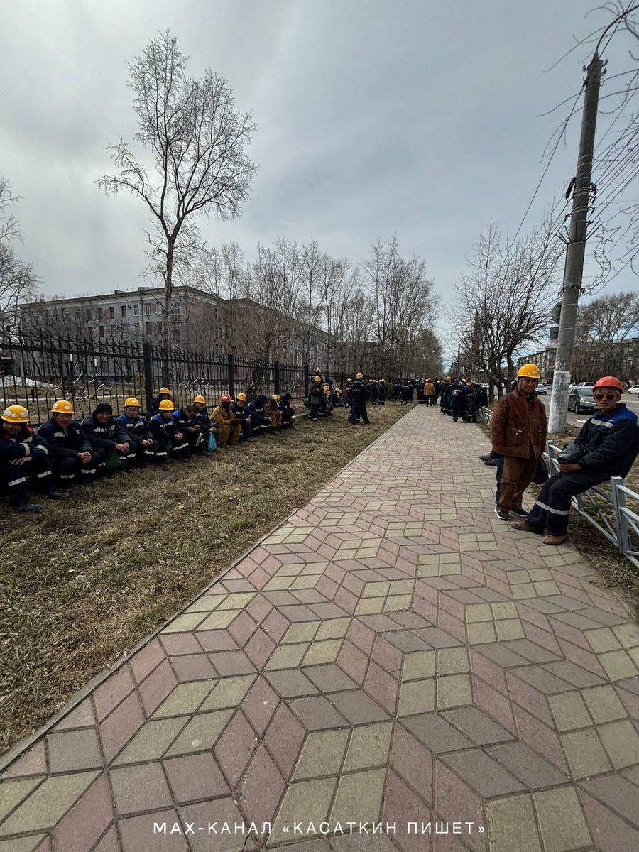 MAKS 25 🇺🇦👀 tweet media