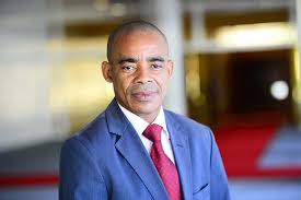 #Declaration
 Ministre de la communication ‹‹ La Gabon gagne quoi avec Google  ››