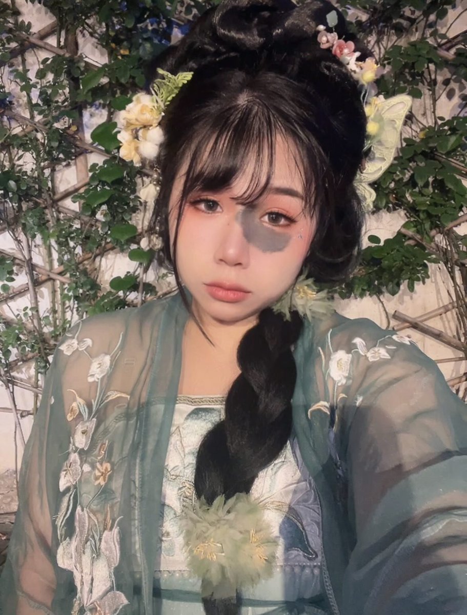 胎記女孩-蘇蘇 tweet media