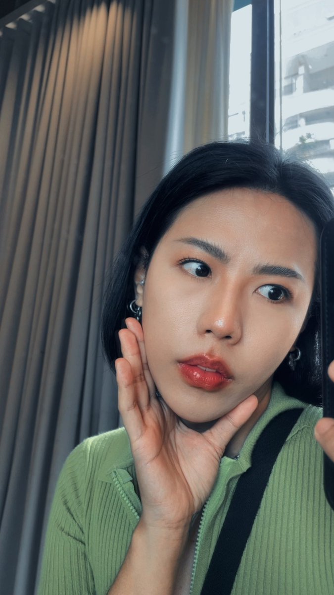 女明星 tweet media