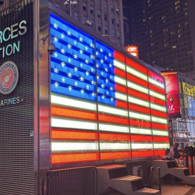 The Man in the Mirror … tweet media