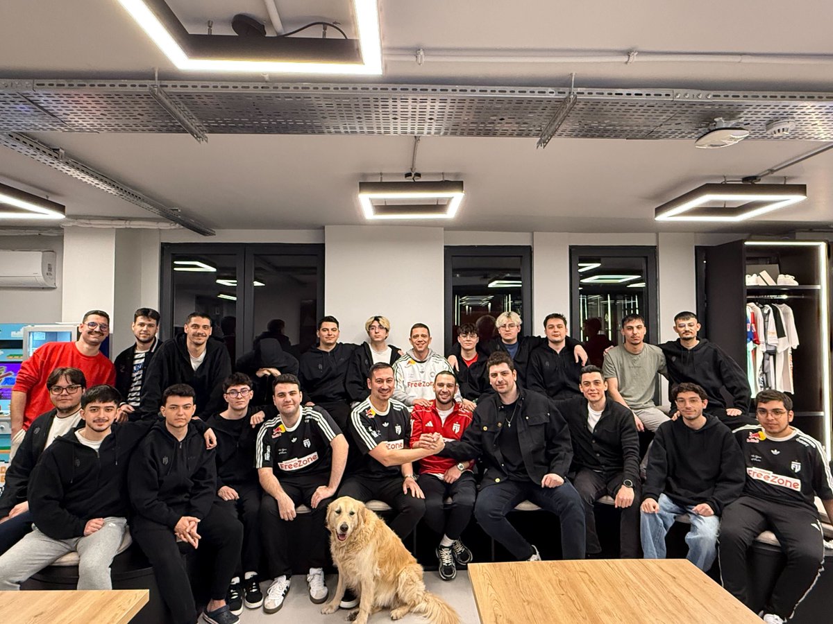 FUT Esports tweet media