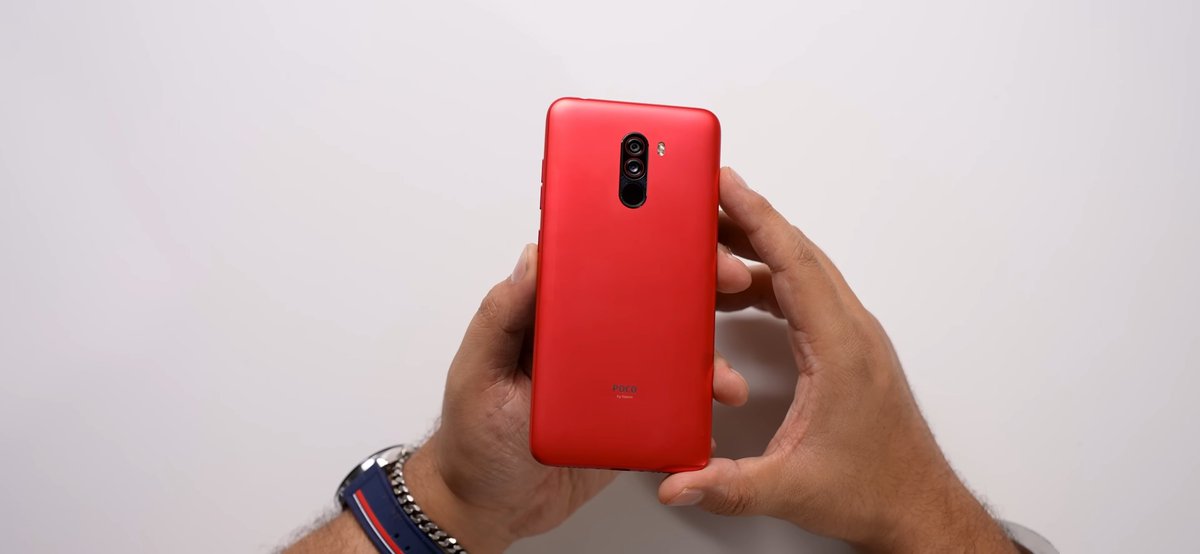 beebomco's tweet image. We got our hands on a brand new POCO F1!
It's still legendary even after 8 years, and it was the Flagship Killer's Killer.

Watch our video here: youtu.be/aNTHDSDHZhI?si…

Have you used a POCO F1 before or still using one? Share your experience below, so the Gen Alpha kids know.