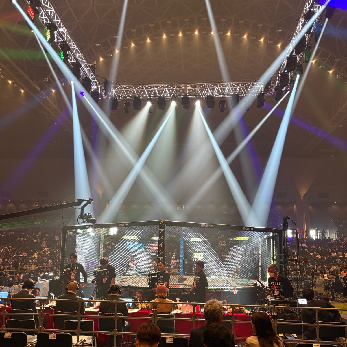 mst27o's tweet photo. RIZIN in 福岡 https://t.co/E3rmifuwRa