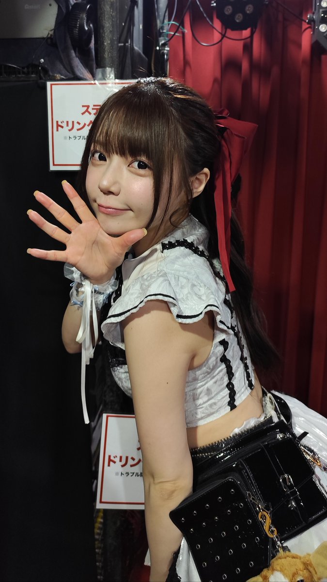 こてつ tweet media