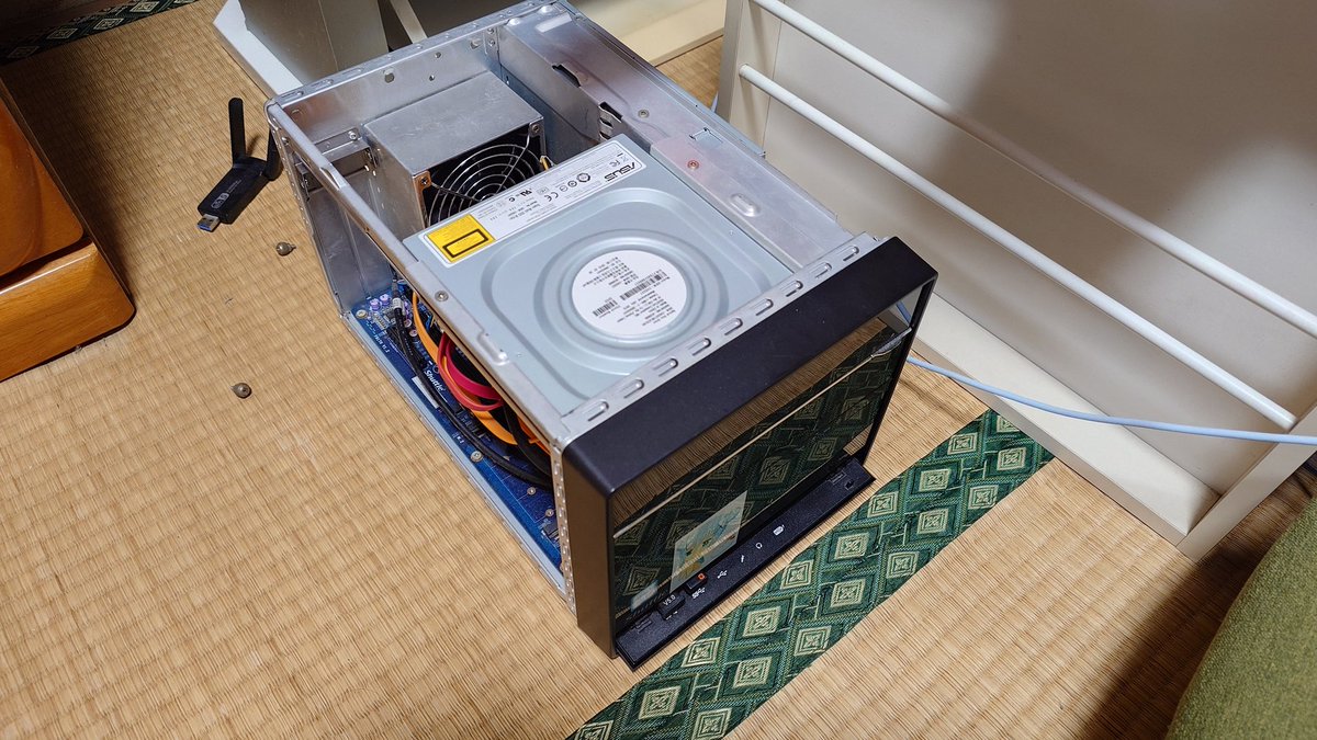 ちんすこ tweet media