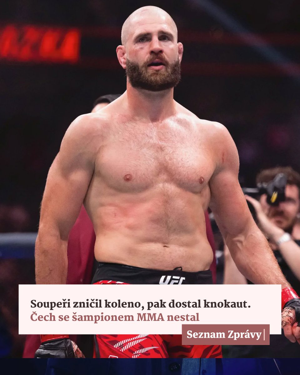 SeznamZpravy's tweet image. 🥊 Před očima amerického prezidenta Donalda Trumpa měl jedinečnou šanci. Jenže místo toho český bijec Jiří Procházka smutní: „Tohle je jedna z největších životních lekcí.“ Protivník Carlos Ulberg ho v Miami „vypnul“ a vyhrál.

seznamzpravy.cz/clanek/303810

📸 ČTK