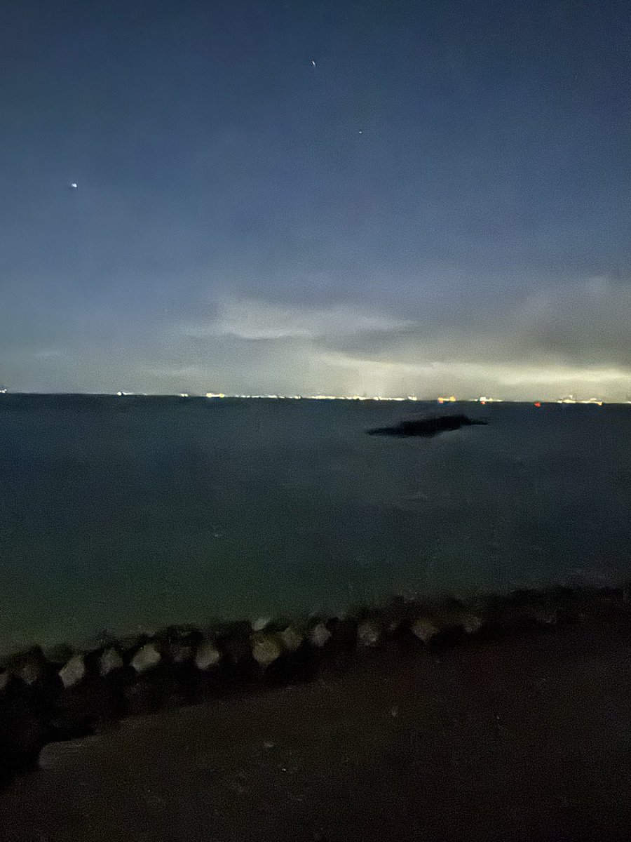 もち。 tweet media