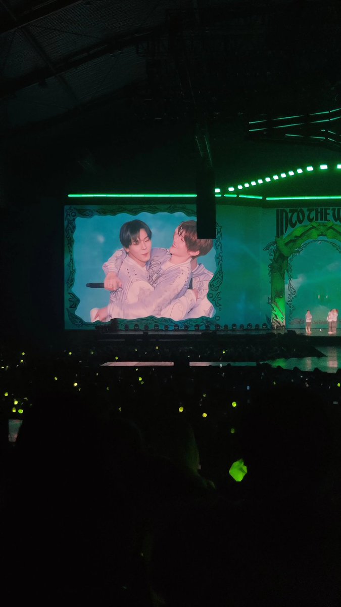 ai ₍ ᐢ.ˬ.ᐢ₎⭑.ᐟ OdeToLove tweet media