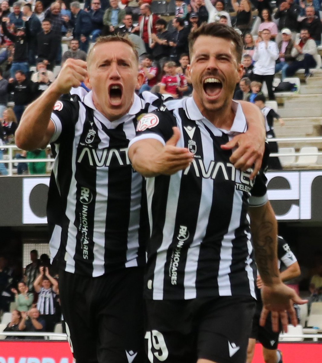 efesista.es tweet media