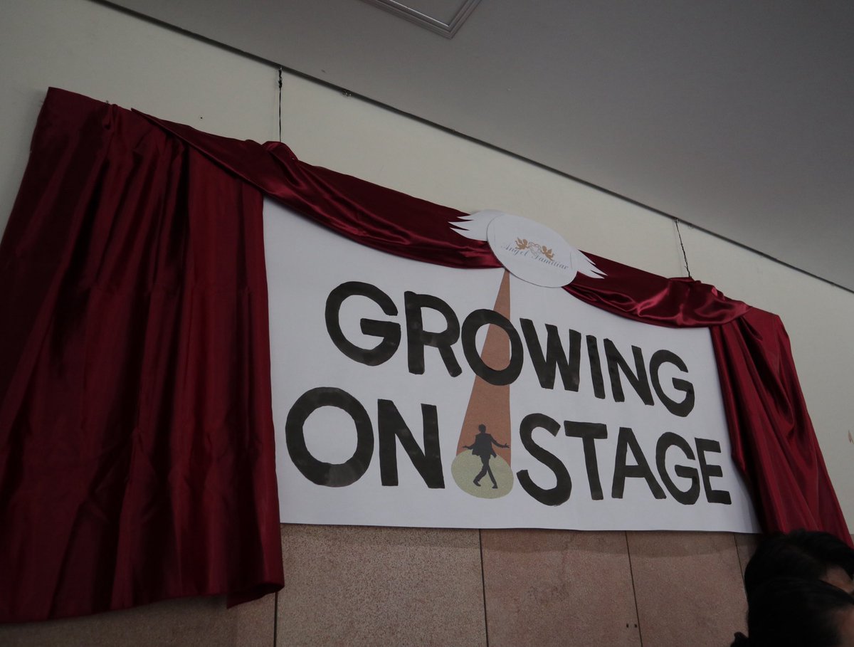 10Rikka's tweet photo. 六花です❄️
遅くなりましたが「Growing on Stage」無事に終了しました！
ご来場いただいた皆さまに楽しんでいただけるよう、一生懸命パフォーマンスしました！
特技披露ではタップダンスをさせていただきましたが、たくさんの方から「かっこよかった！」と声をかけていただき、とても嬉しかったです♡ https://t.co/6idQsXNwT2