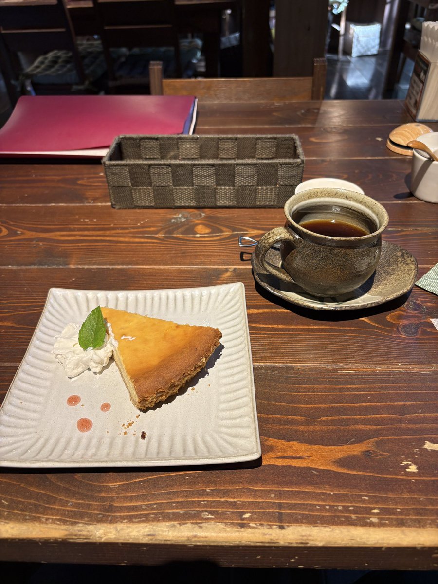 ジョン介 tweet media