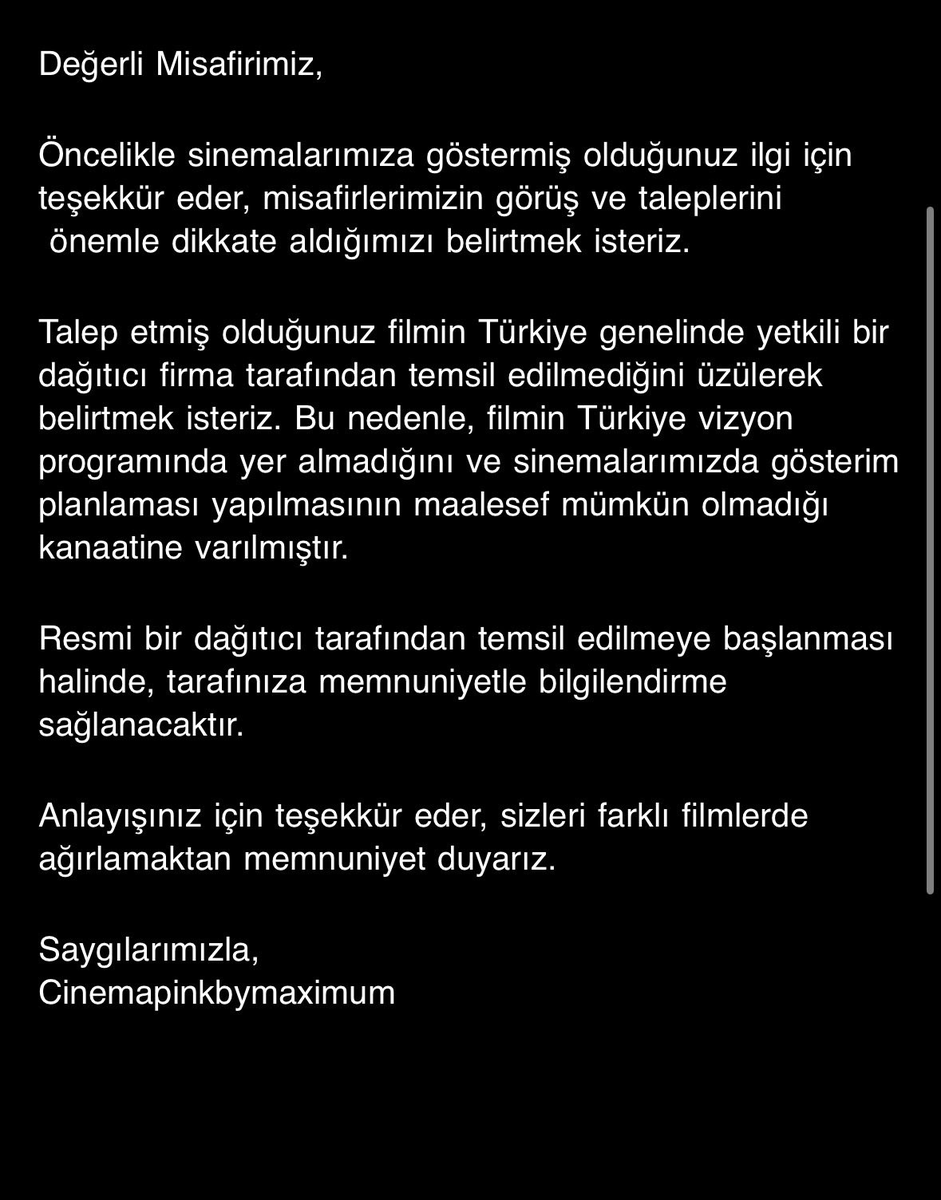 Kendi halinde teto cosplayi yapan adam. tweet media