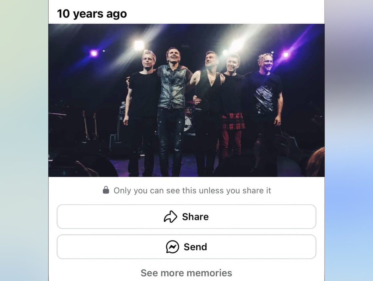 10 gadi kopsh momenta, kad bija izdevigi but imigrantam (pirmaja rindaa dzirdeejaam kakjeenu, dm for vids)