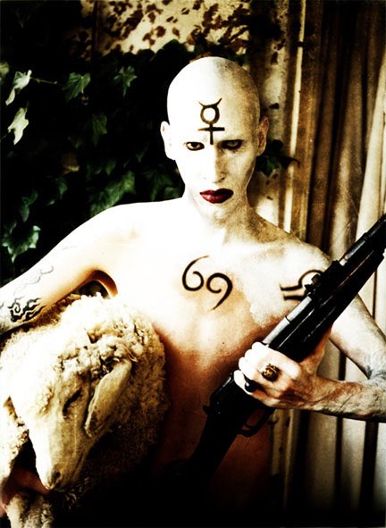 MARILYN MANSON JAPAN FANBASE tweet media