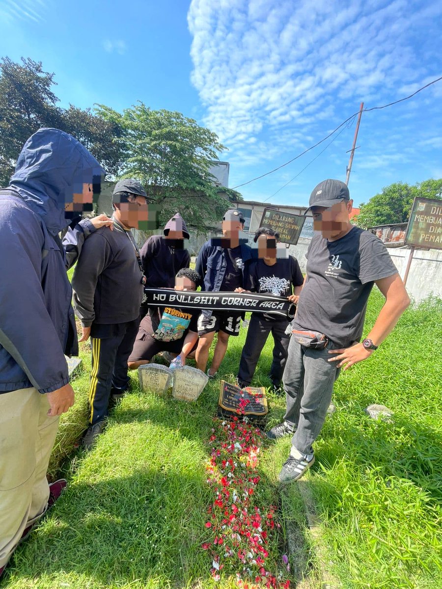 MAKE FOOTBALL FUN AGAIN tweet media