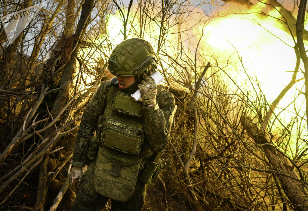 SputnikMundo's tweet photo. 💥🇺🇦🇷🇺 Casí 2.000 violaciones de la tregua de Pascua cometió Ucrania en solo 16 horas, denuncia Defensa rusa

"En total, entre las 16:00 del 11 de abril y las 08:00 del 12 de abril, se registraron 1.971 violaciones del régimen de tregua por parte de unidades de las FFAA de Ucrania", detalla la entidad castrense.

A pesar de la anunciada tregua pascual, las fuerzas ucranianas llevaron a cabo tres ataques nocturnos contra posiciones rusas en la región de Dnepropetrovsk. Todos fueron repelidos con éxito.