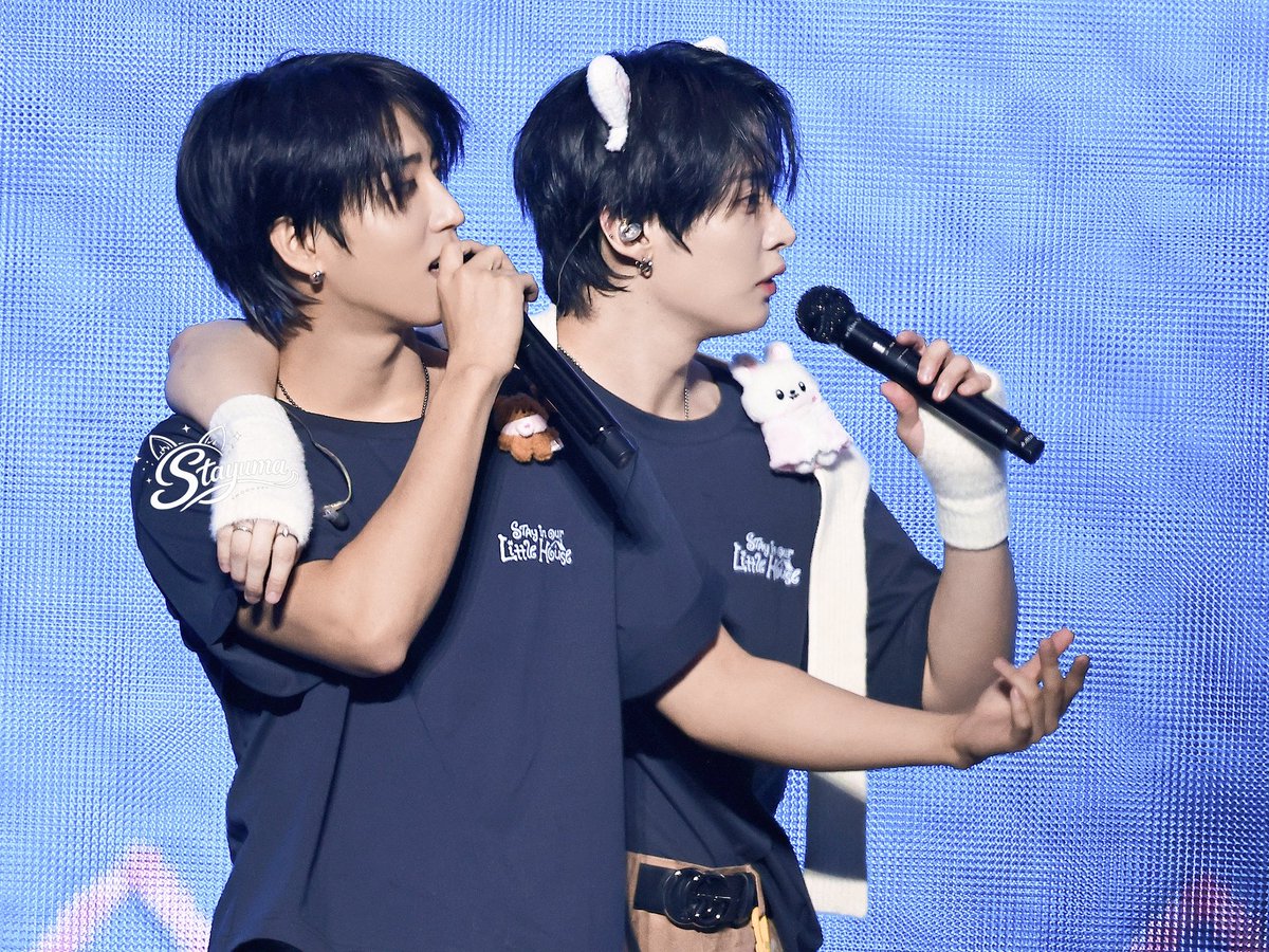 Stayuma_meow's tweet image. 20260328 SKZ 6TH FANMEETING DAY1 
#STAY_in_Our_Little_House

#리노 #leeknow #リノ #李旻浩
#HAN #한 #한지성 #minsung  
#스트레이키즈 #스키즈 #StrayKids