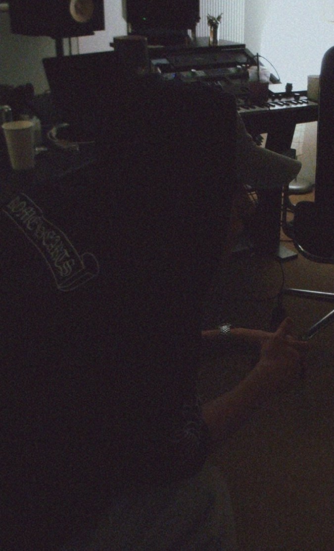 evanmoon ★ tweet media