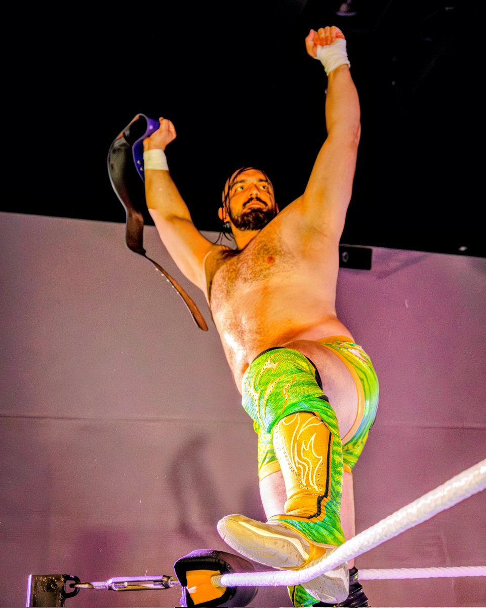 LA BAGARRE tweet media