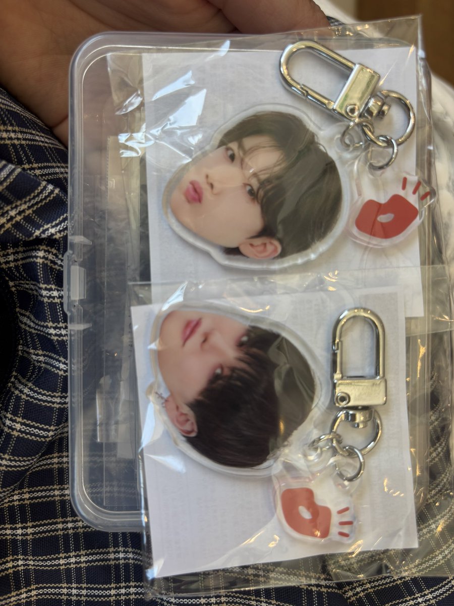 取引垢 tweet media