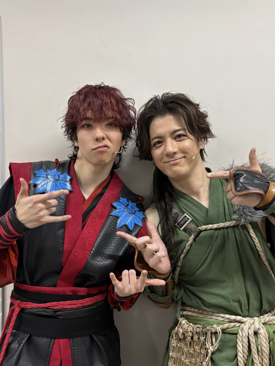 本日もご来場いただいた皆様、誠に有難う御座いました!!!

MASHIHOくんとGAIくん。

本当に本当にがんばってくれました!!!
初めてとは思えないくらいの成長をしてくれて、楽しく殺陣をやってくれて感謝してます!!!

これからも殺陣やって欲しいなぁ。