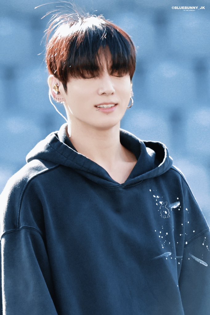 BlueBunny_jk💙🐰 tweet media