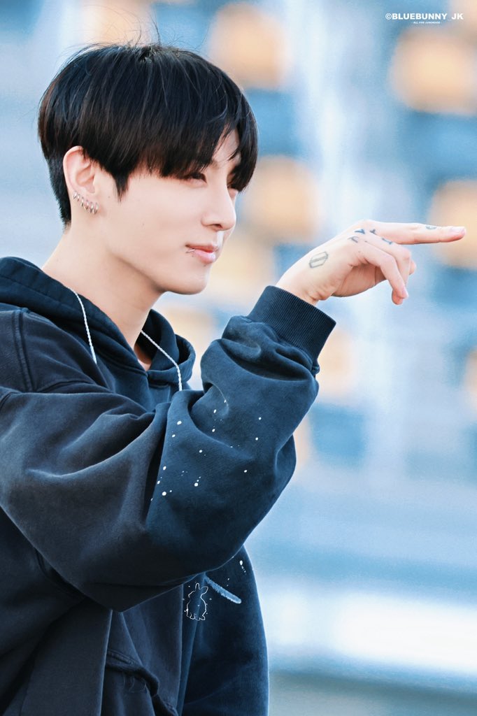 BlueBunny_jk💙🐰 tweet media