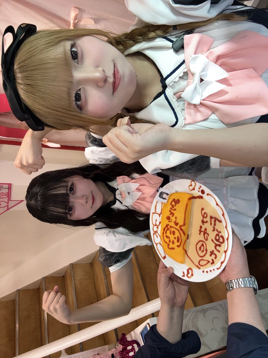よりとも tweet media