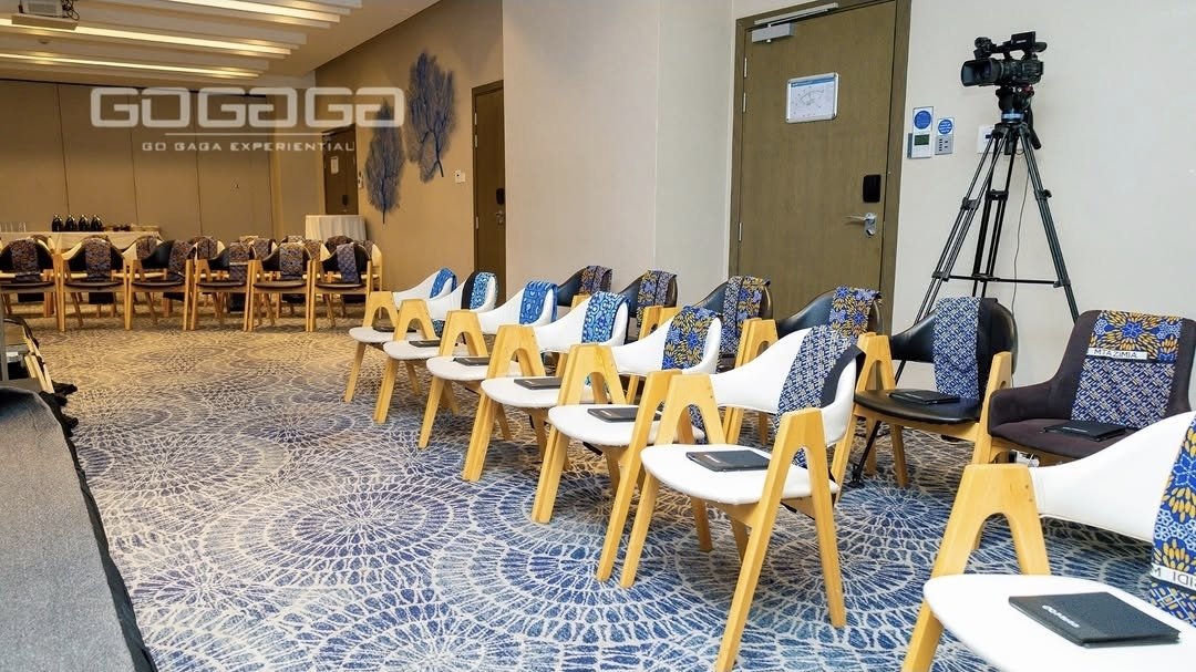 gogaga_ke's tweet image. Intimate setups, big impact. ✨ Small indoor events create a personalized atmosphere, fostering deeper connections and meaningful conversations.

Do you prefer grand setups or intimate spaces? Let us know in the comments! 

#ExperientialMarketing #EventPlanning #CorporateEvents