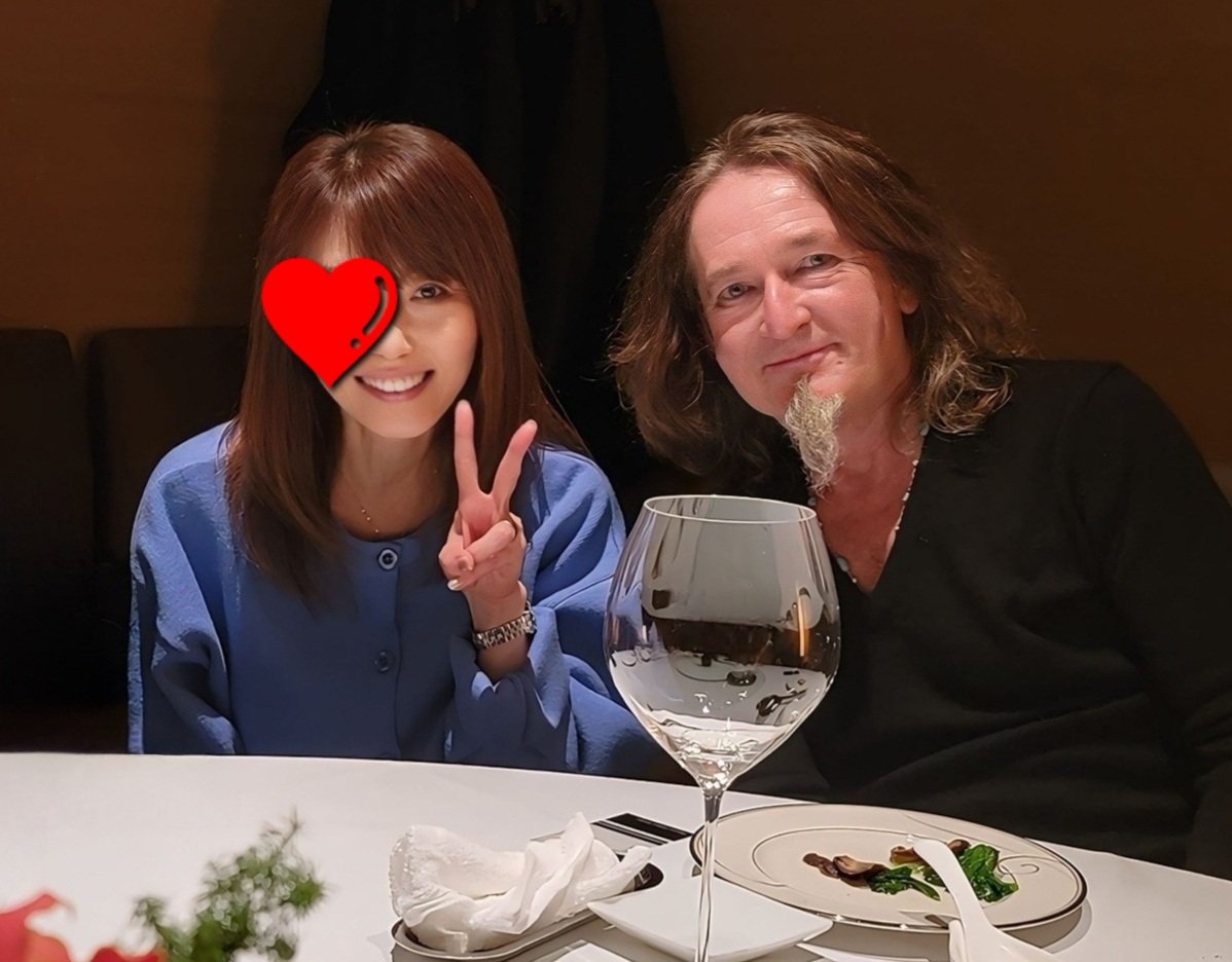 Rina_TokyoX's tweet image. Happy Birthday Geoff Dugmore! You’re an amazing musician, a true gentleman, and a dear friend. Wishing you the best year ever! xoxo
ジェフ、お誕生日おめでとう！
最高の一年にしちゃって。
#geoffdugmore 
#drummer 
#ジェフ・ダグモア 
#矢沢永吉