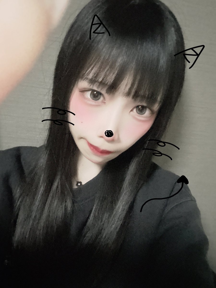 まう tweet media