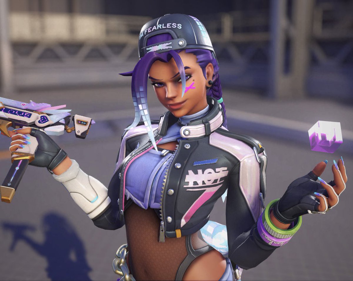 GreenPig 👾🐉 tweet media