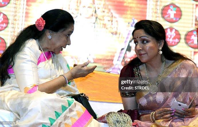 Asha Tai no more! I just can’t believe how some one so full of life, she who lent so much vivacity and character to her songs has left us grieving🙏 It is especially hard for me as I have an emotional connect with Asha ji - she has made many of my songs so popular with her unique