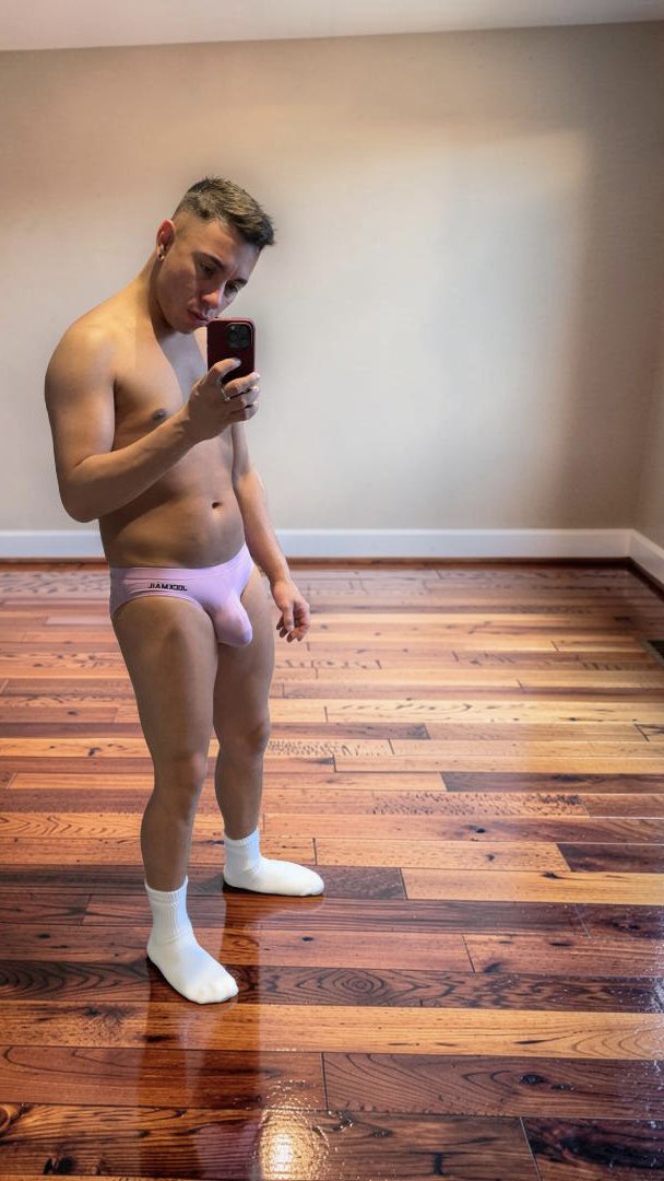 Winter boy tweet media