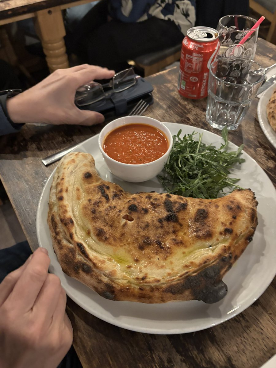 mikeygreen68's tweet image. Fabulous Dinner @PizzeriaCardiff with my Lovely Wife &amp;amp; friends The Jacksons fabulous service as always from Antonio the team as always @PalladinoMarc #LivinOurBestLife #MakingMemories  #GoodTimes #Blessed #Grateful #PreciousTimes #LovinLife #LivinLife #OneLife #LivinTheDream ❤️🙏