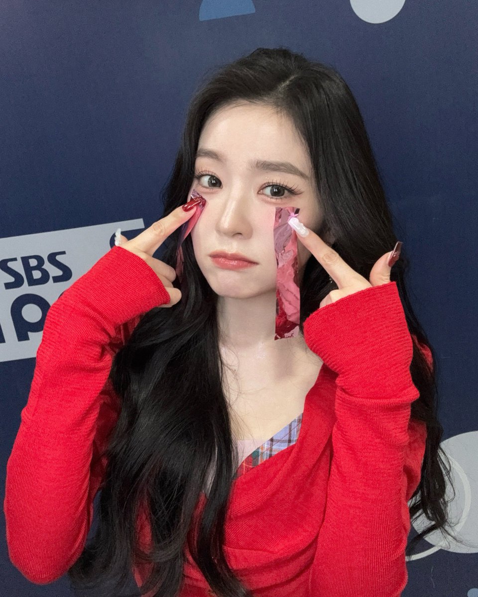 Red Velvet tweet media