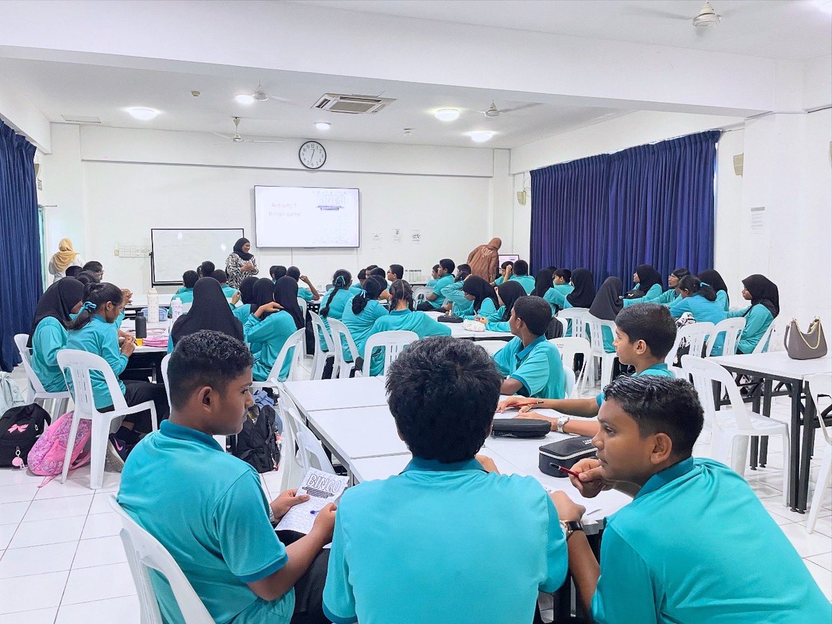SAILSProjectmv's tweet photo. We’ve kicked off an exciting week of Career Guidance Sessions for Grade 8 students at Rehendhi School!
Through our Career Discovery sessions, students are exploring:

✔️ Self-understanding
✔️ The world of work
✔️ Career alternatives
✔️ Career preparations 

@ncsgovmv https://t.co/xDYOZWZr9N