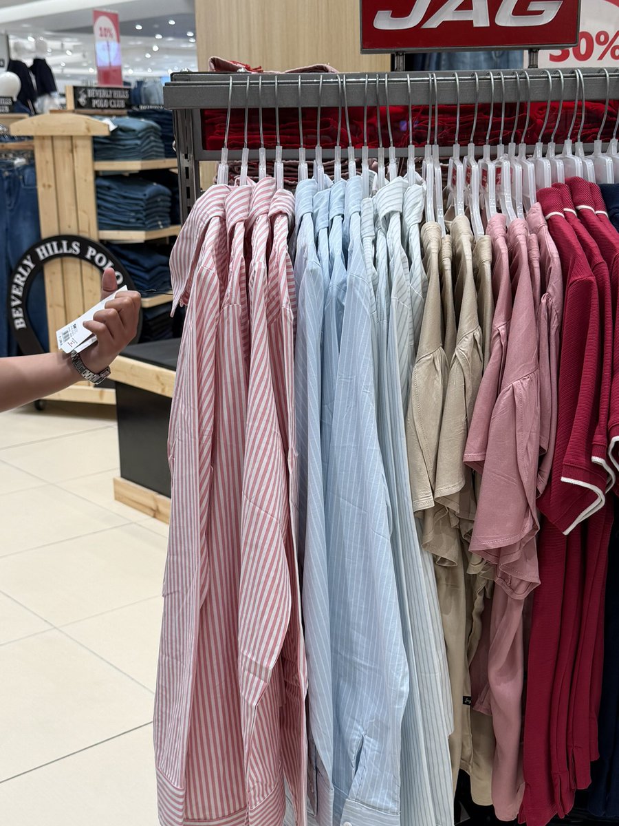 aero ★ tweet media